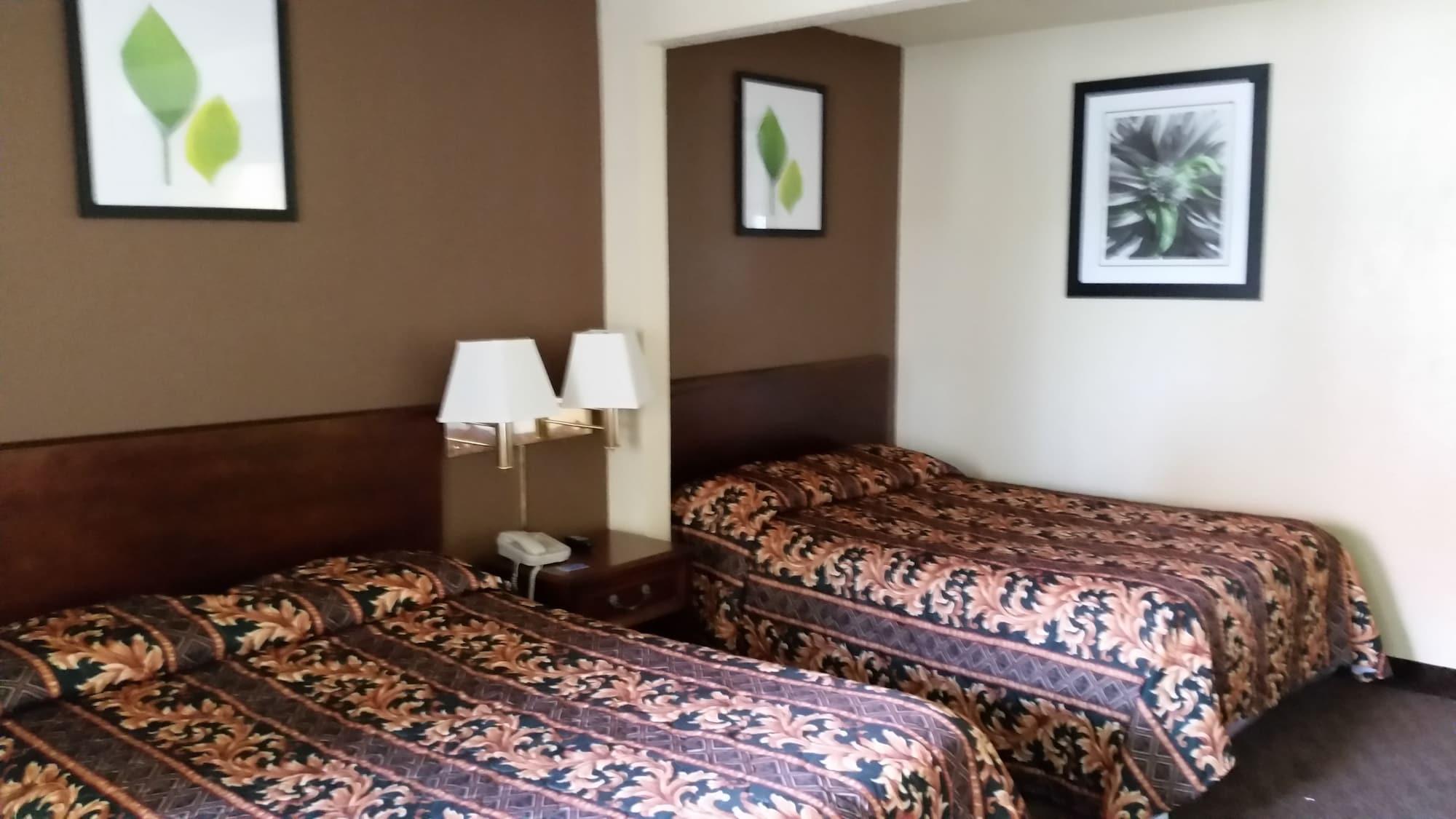 Travel Inn Motel Хартфорд Экстерьер фото